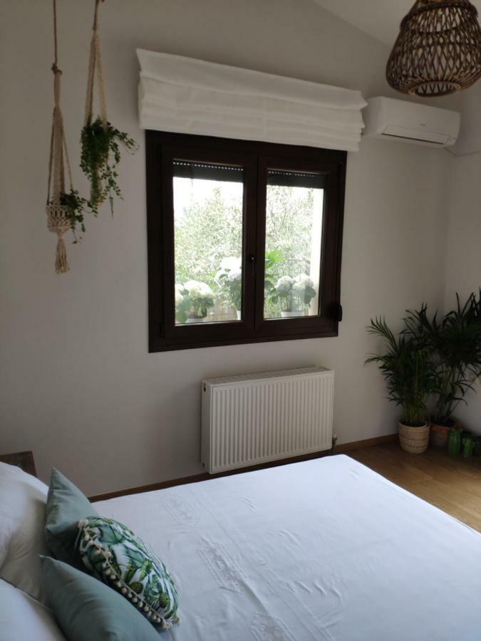 Olive Tree Cottage 2 Néa Péramos Eksteriør bilde