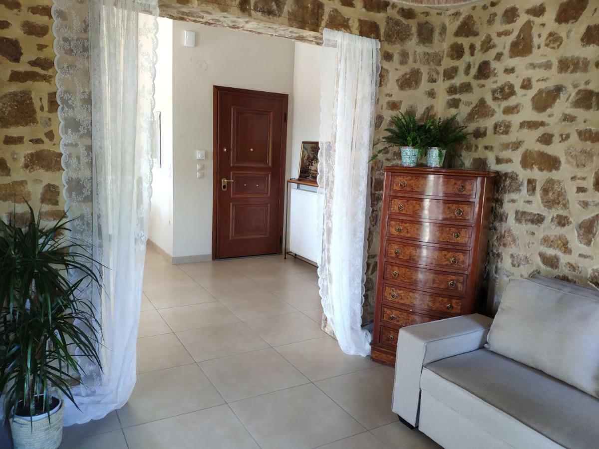 Olive Tree Cottage 2 Néa Péramos Eksteriør bilde