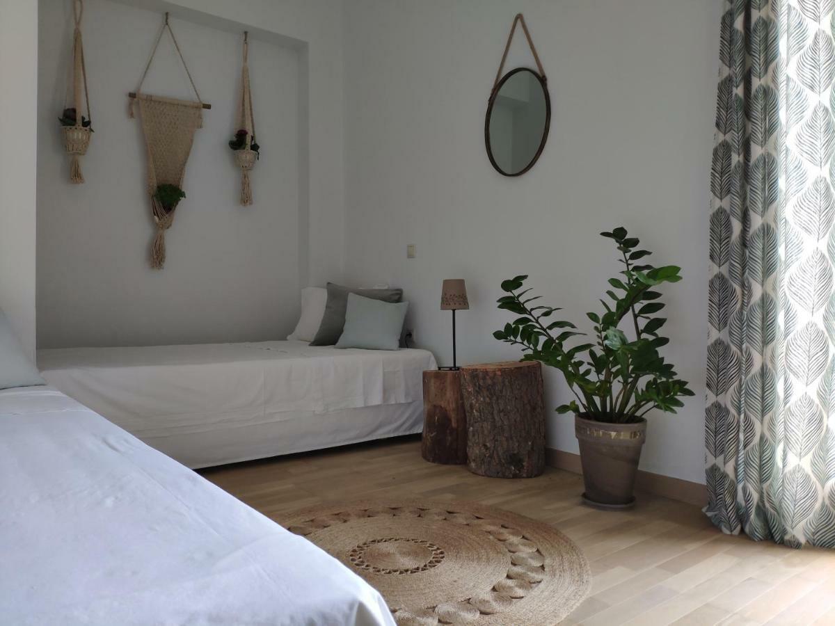 Olive Tree Cottage 2 Néa Péramos Eksteriør bilde
